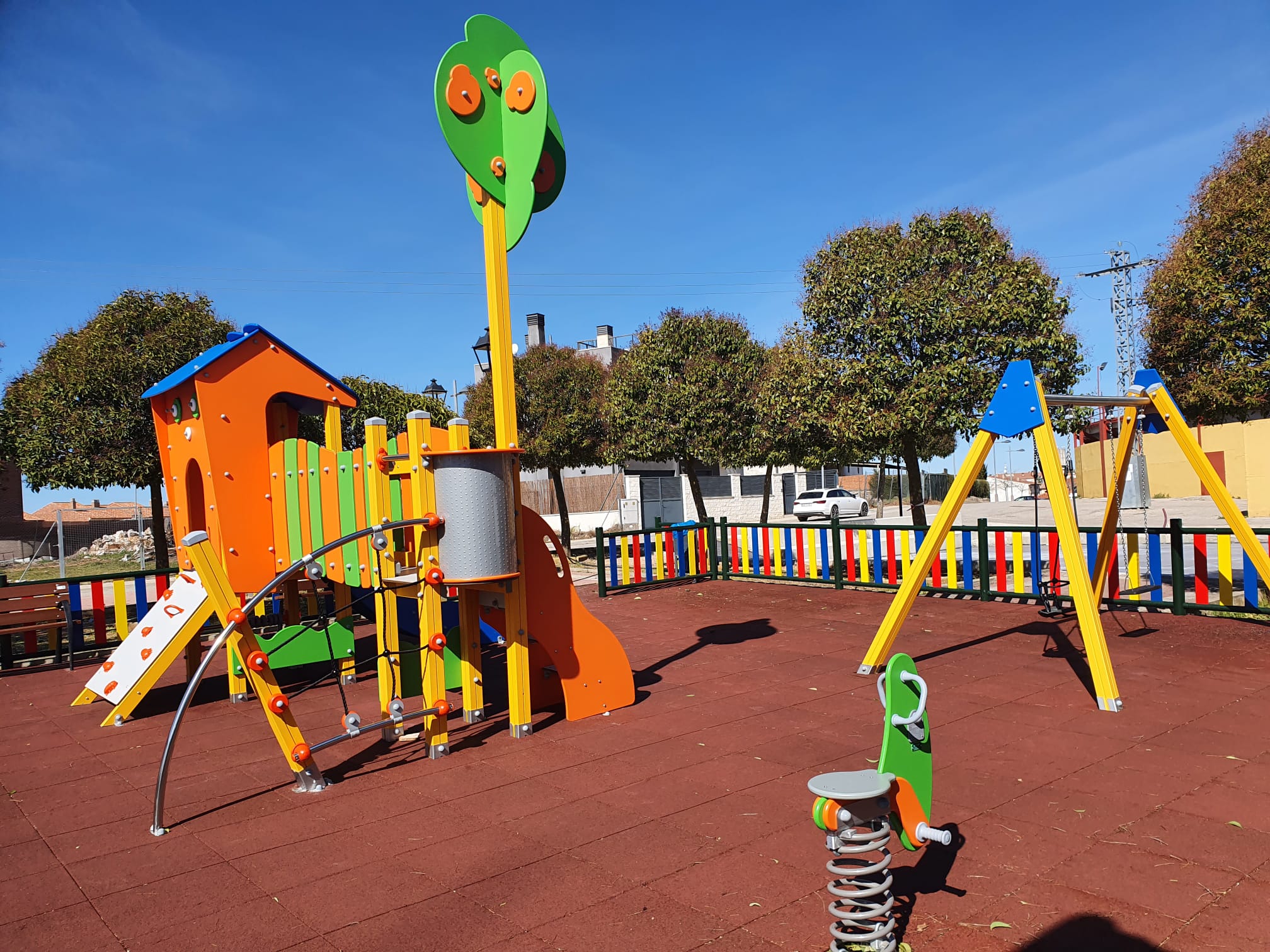 El Ayuntamiento de Horche rehabilita el parque de la Cañada