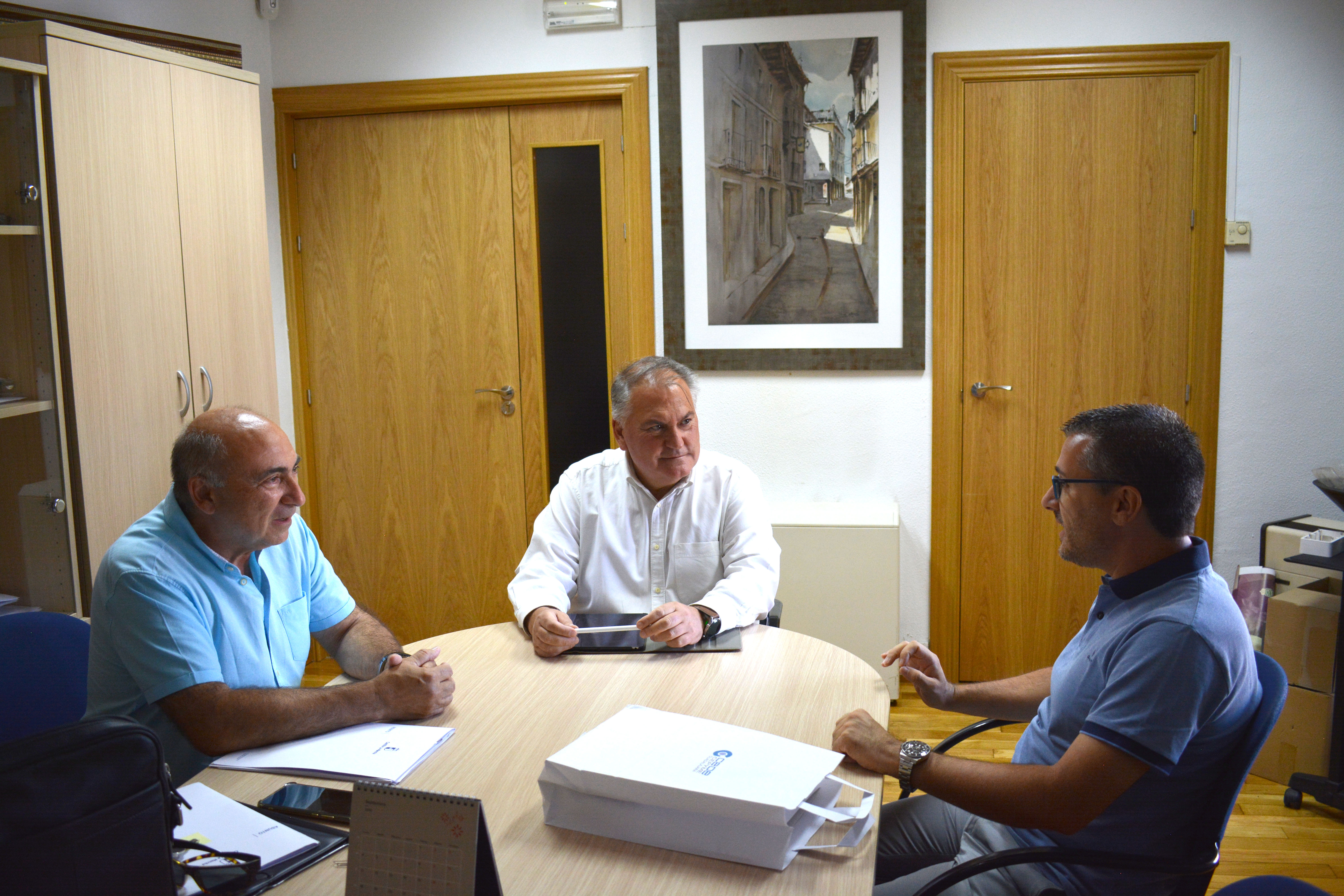 El Ayuntamiento de Horche y CEOE-CEPYME Guadalajara acuerdan un plan de trabajo para el desarrollo empresarial del municipio